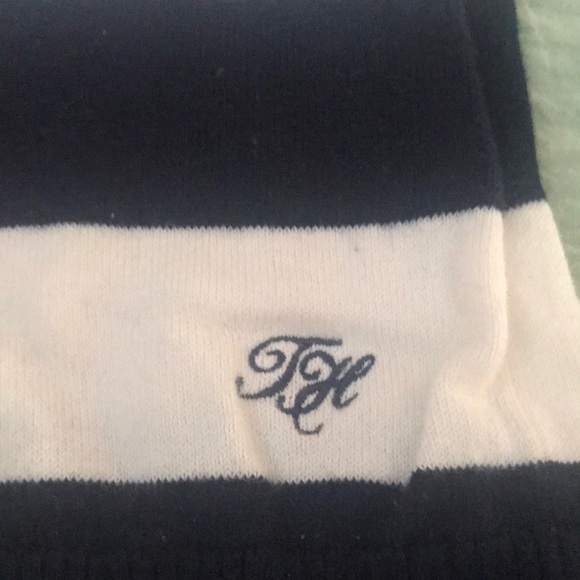 Dress - Picture 2 of 6